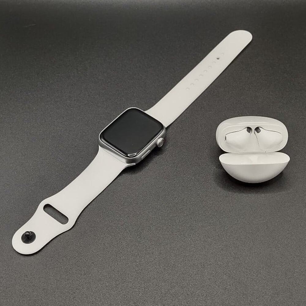 White Silicone Smart Watch and Matching Earbuds Set